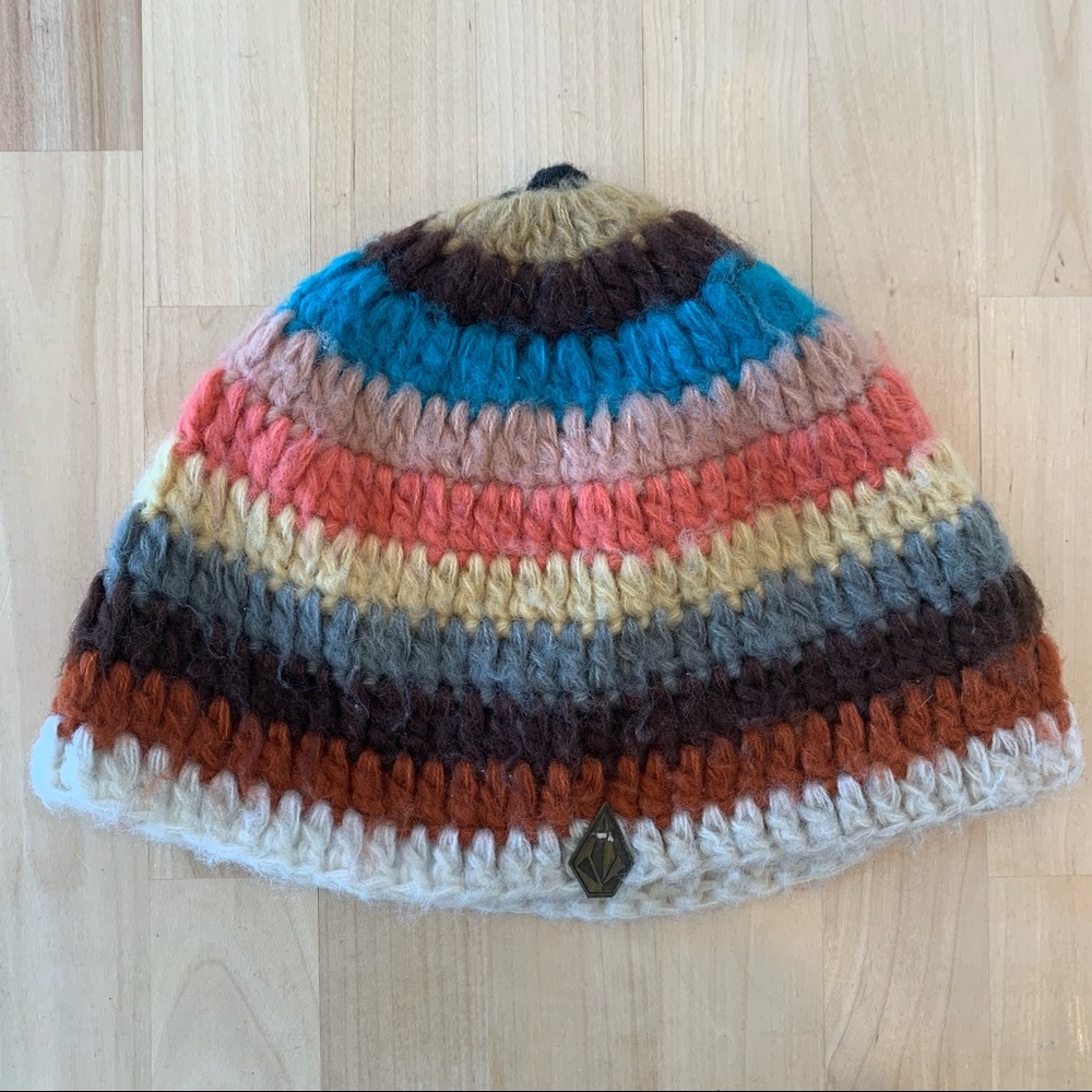 Retro Volcom Knit Beanie